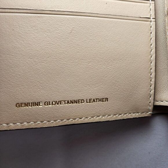 NWT CA321 COACH X TOM WESSELMANN MEN'S DOUBLE BILLFOLD WALLET IVORY/MULTI MOUTH - Picture 3 of 5